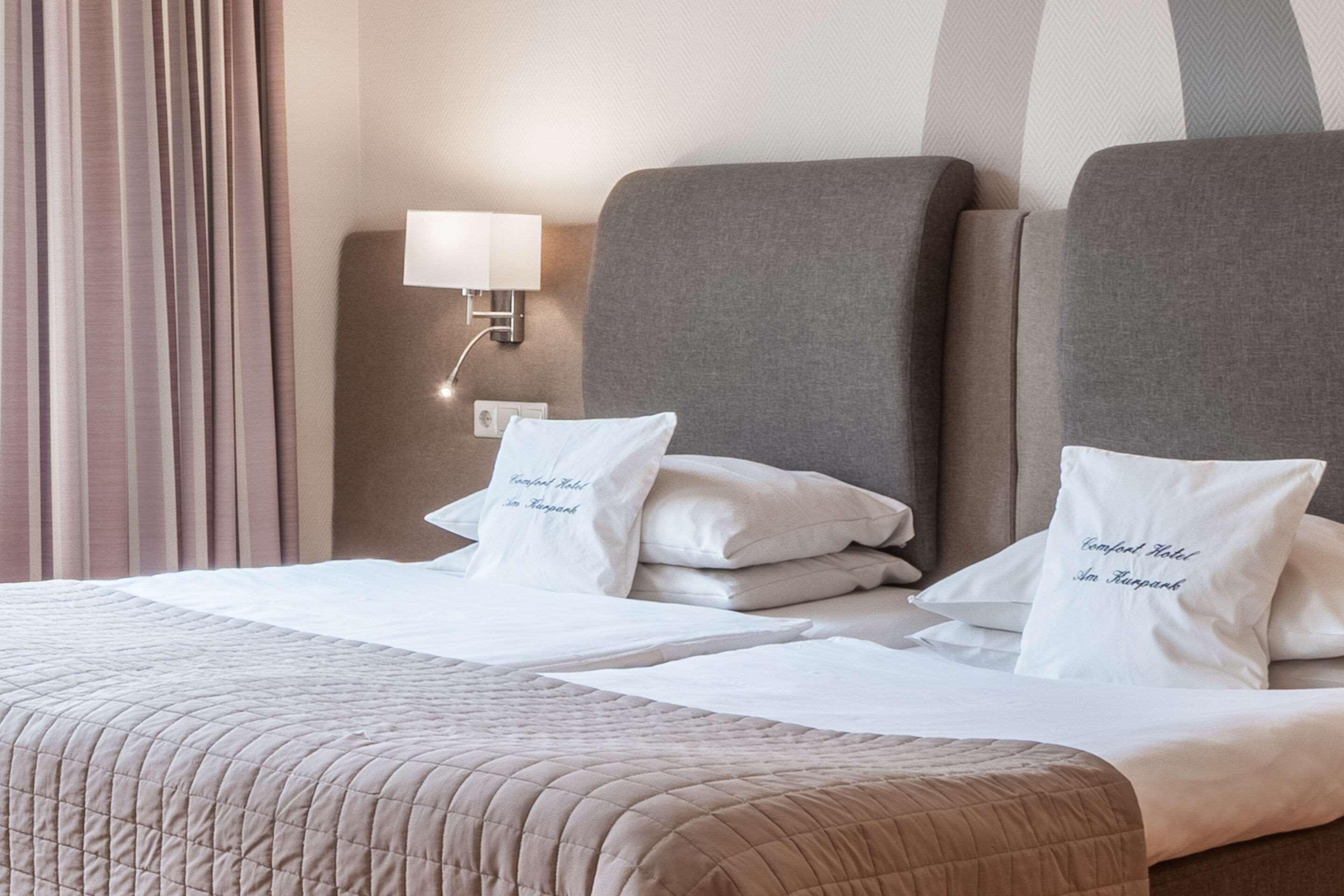 Komfort Hotel Am Kurpark Бад-Хомбург-фор-дер-Хёэ Экстерьер фото