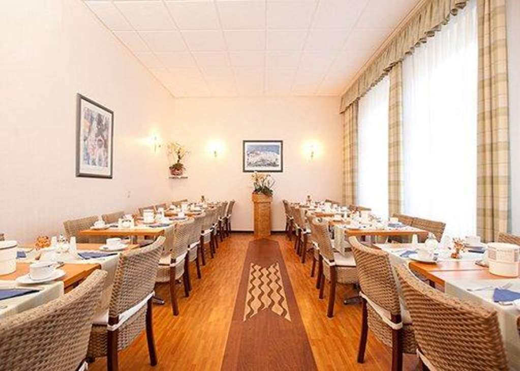 Komfort Hotel Am Kurpark Бад-Хомбург-фор-дер-Хёэ Ресторан фото