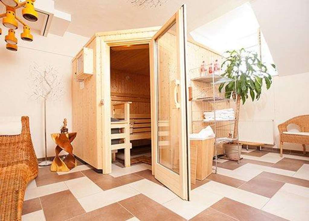 Komfort Hotel Am Kurpark Бад-Хомбург-фор-дер-Хёэ Удобства фото